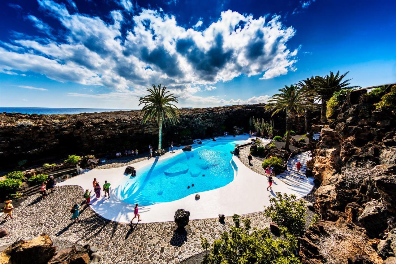 Vivienda Vacacional Malu Costa Teguise Exterior photo